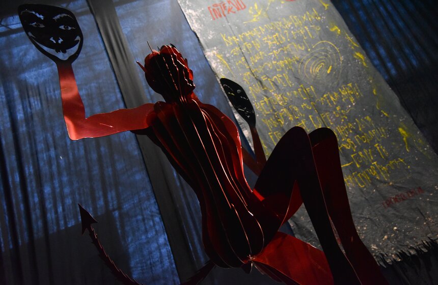 Автор выставки Василий Клюкин – известный российский скульптор, резидент княжества Монако