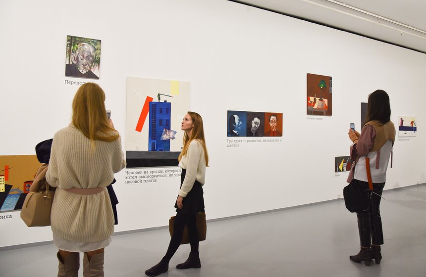 Виктора Пивоварова называют концептуалистом-романтиком. Ему же, как он говорит, тесно в этой шинели. "Я не мыслитель, я чувствователь. Экзистенциалист"