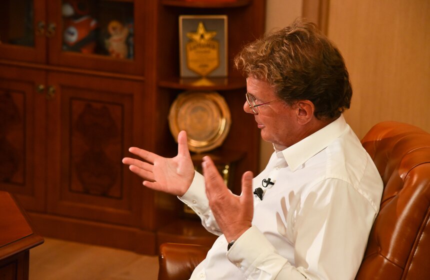 В интервью Евгению Додолеву он рассказал