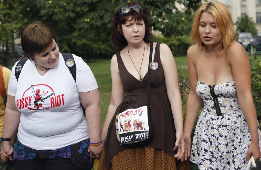 Акция оппозиции у здания Следственного комитета 19 фото