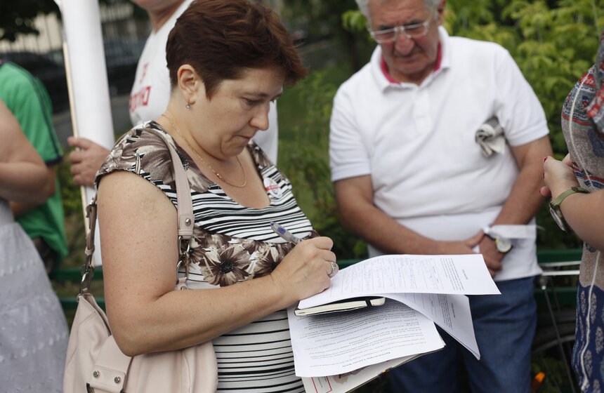 Акция оппозиции у здания Следственного комитета 20 фото