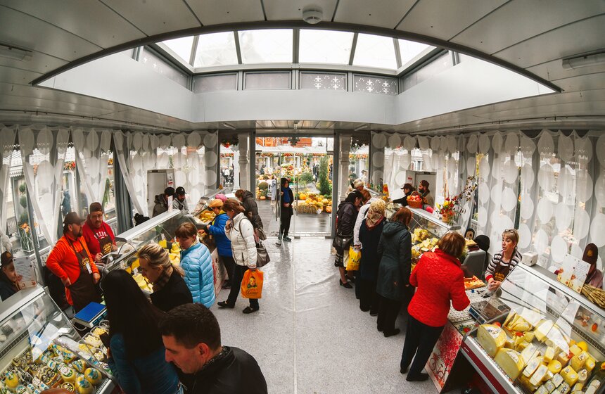 "Сырный рынок" на фестивале "Золотая осень"