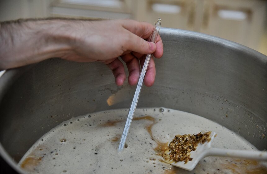 Каждый этап приготовления строго отслеживался поварами