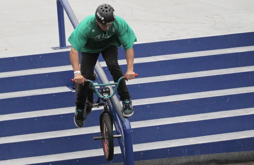 В Москве прошел четвертый этап соревнований по скейтборду и BMX 2 фото