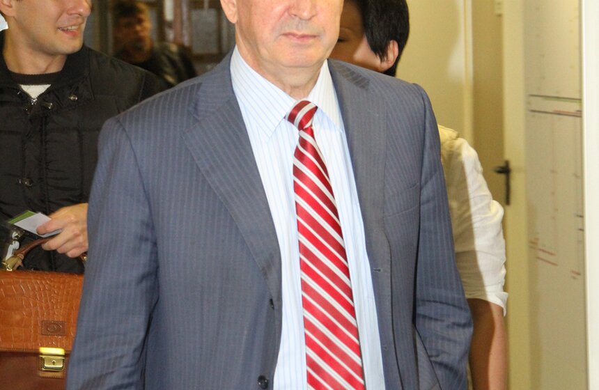 Иван Мельников