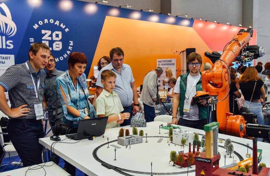 Школьники, дошкольники, студенты, родители – каждый найдет здесь что-то интересное и познавательное для себя