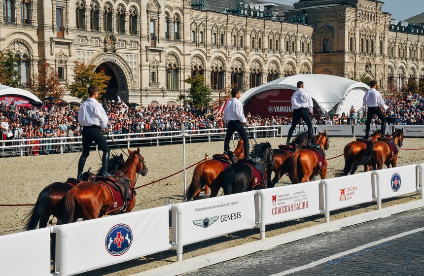 "Кремлевская школа верховой езды" – это гармоничное сочетание культуры верховой езды, творчества и общения