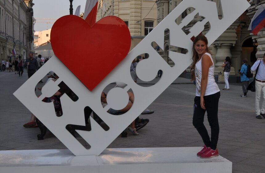 На Никольской улице прошла фотовыставка ее истории 19 фото