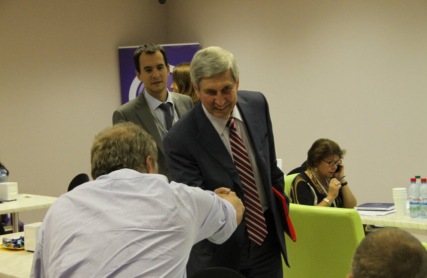 Иван Мельников