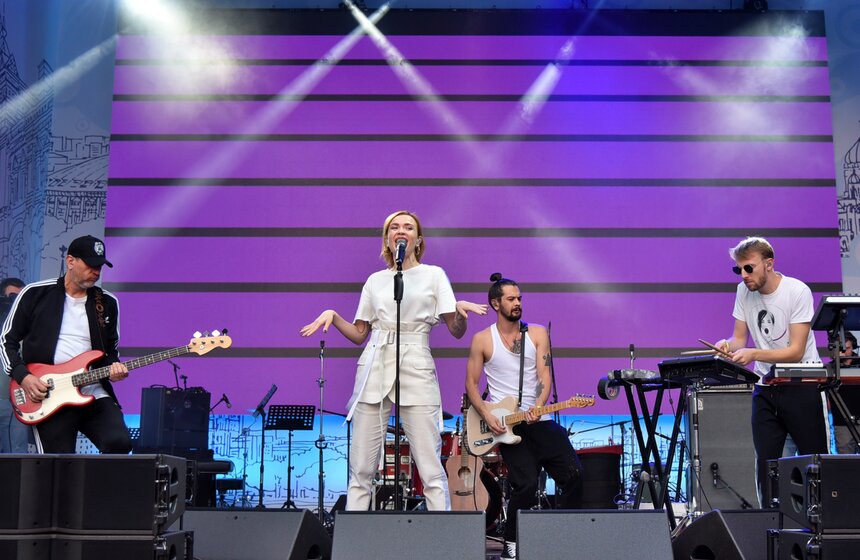 "Моя Мишель" — российская музыкальная группа из Благовещенска, основанная в 2009 году