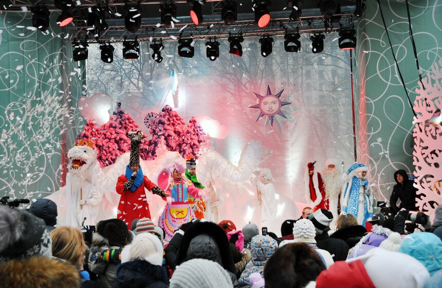 Главный Дед Мороз страны прибыл в Москву 13 фото