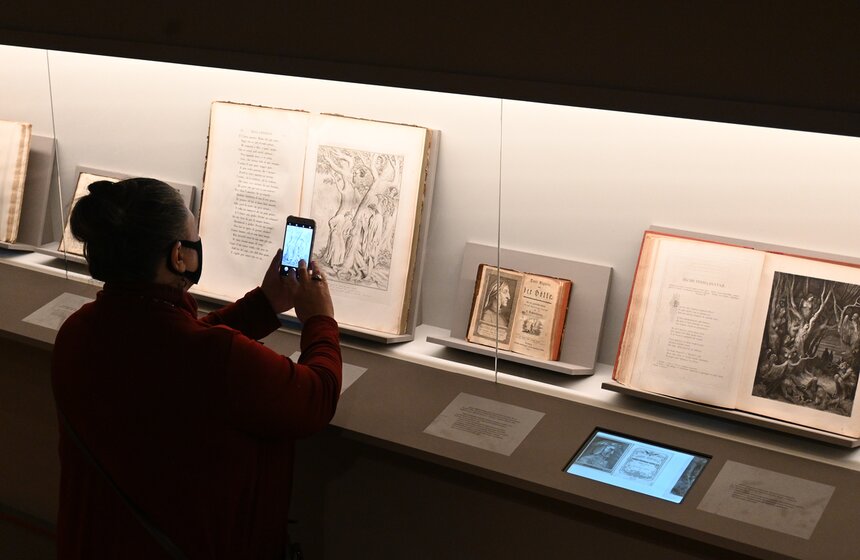 Выставка "Аньоло Бронзино. Аллегорический портрет Данте" открылась в Москве 7 фото