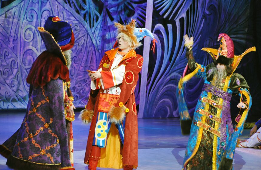 В Кремле проходят новогодние елки 12 фото