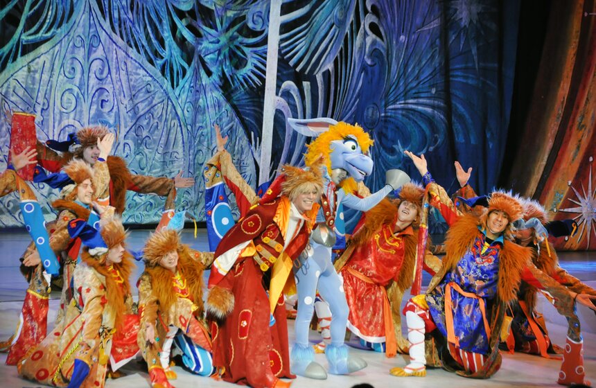 В Кремле проходят новогодние елки 11 фото