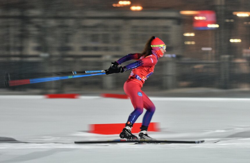 Соревнования по биатлону "Гонка звезд" прошли в Лужниках 7 фото