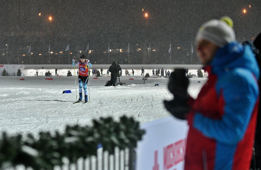 Соревнования по биатлону "Гонка звезд" прошли в Лужниках 25 фото