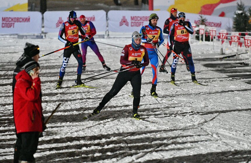 Соревнования по биатлону "Гонка звезд" прошли в Лужниках 13 фото