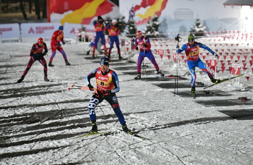Соревнования по биатлону "Гонка звезд" прошли в Лужниках 19 фото