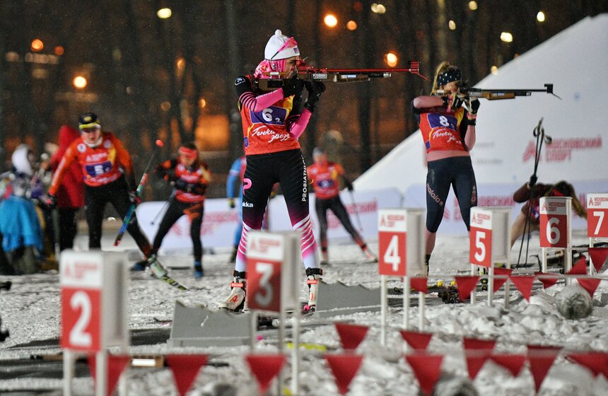 Соревнования по биатлону "Гонка звезд" прошли в Лужниках 6 фото