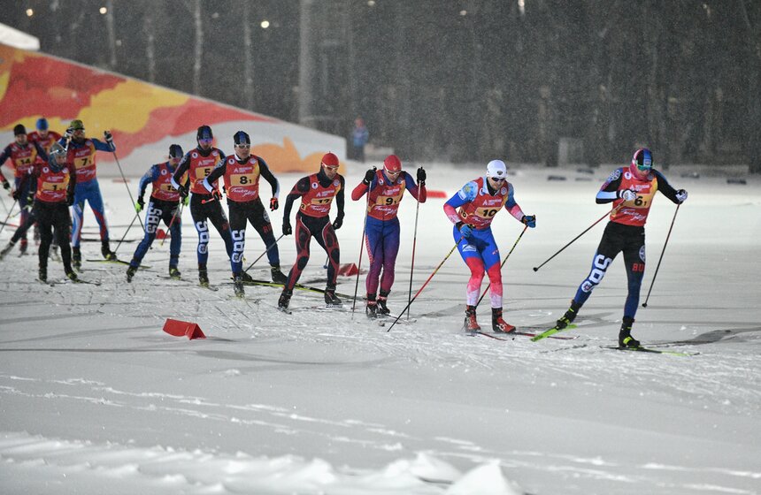 Соревнования по биатлону "Гонка звезд" прошли в Лужниках 2 фото