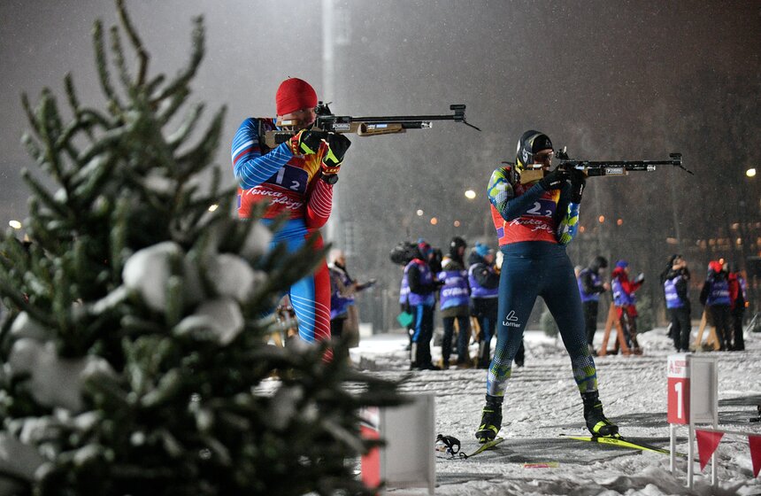 Соревнования по биатлону "Гонка звезд" прошли в Лужниках 14 фото
