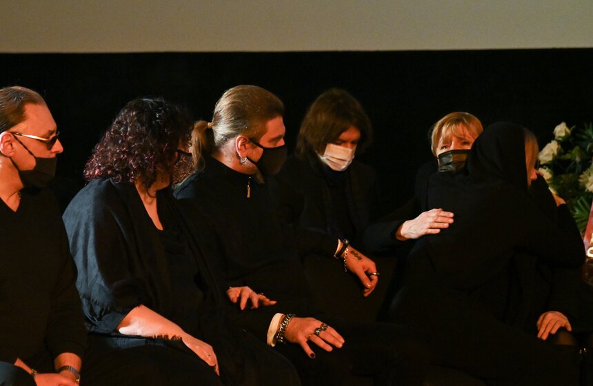 В Москве простились с режиссером Виктором Мережко 6 фото