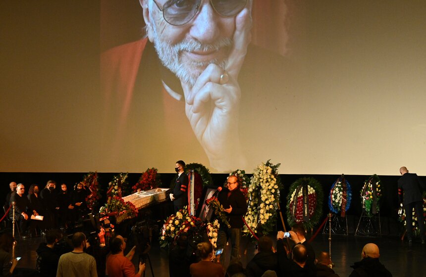 В Москве простились с режиссером Виктором Мережко 9 фото