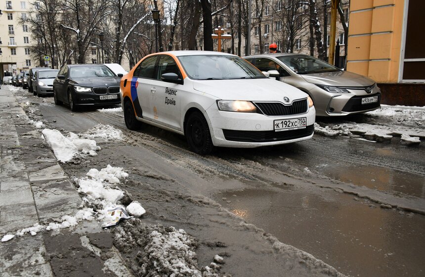 Москвичей предупредили об оттепели до конца недели 5 фото