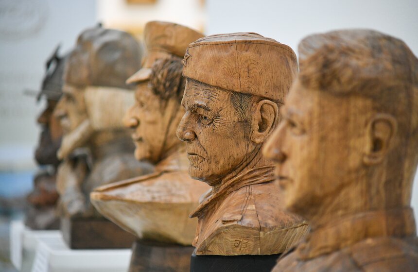 В Москве началась II Художественно-промышленная выставка-форум "Уникальная Россия" 19 фото