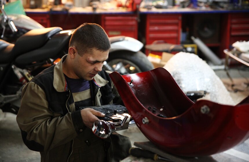 Мотоциклетная мастерская производит эксклюзивные модели байков 13 фото