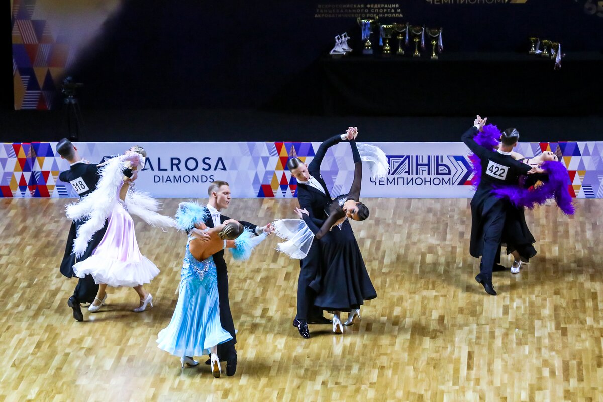 Соревнования по танцам в москве. Соревнования по танцам. Соревнования по танцевальному спорту. Соревнования по танцевальному спорту в Красноярске.