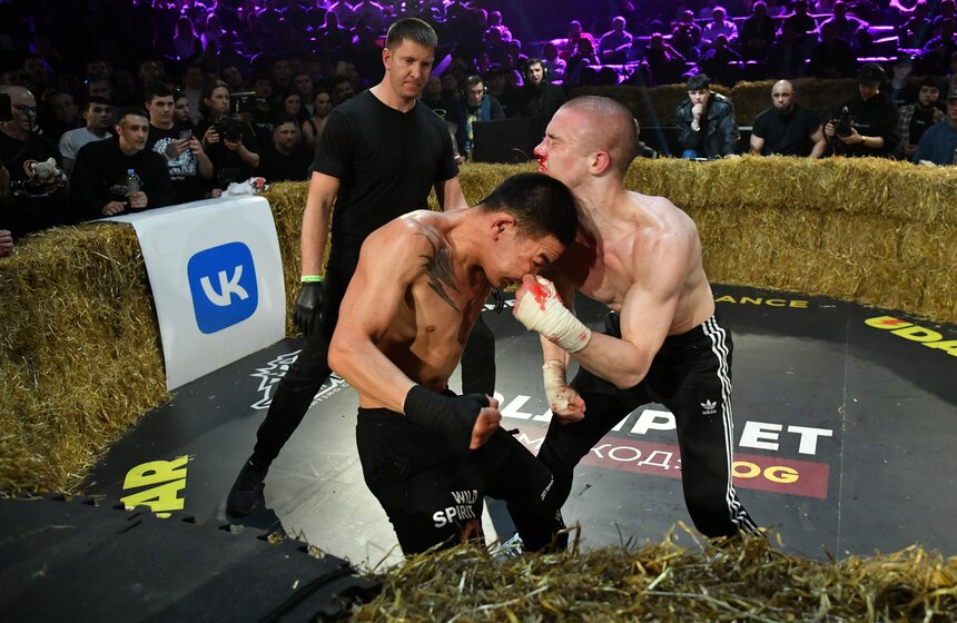 В Москве прошел турнир по боям на голых кулаках 15 фото