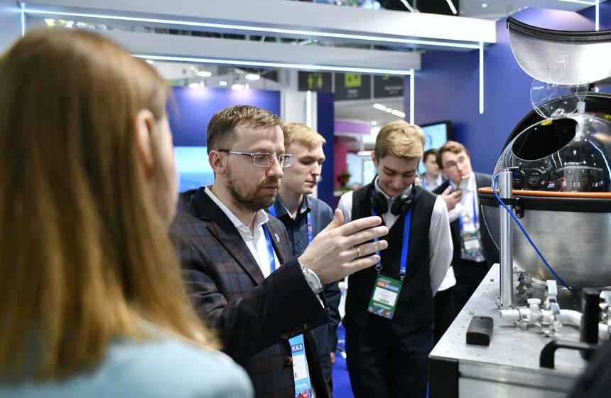 В Москве открылся форум-выставка "ГОСЗАКАЗ-2022" 3 фото