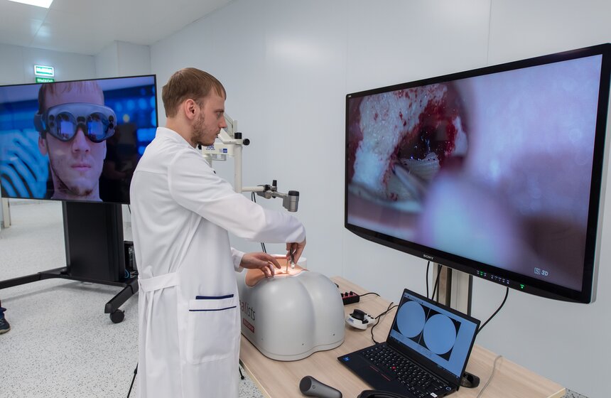 Собянин открыл уникальный хирургический тренинг-центр в ГКБ им. Ворохобова 11 фото