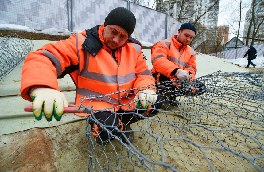 В Москве продолжается реконструкция Медведковского пруда 2 фото
