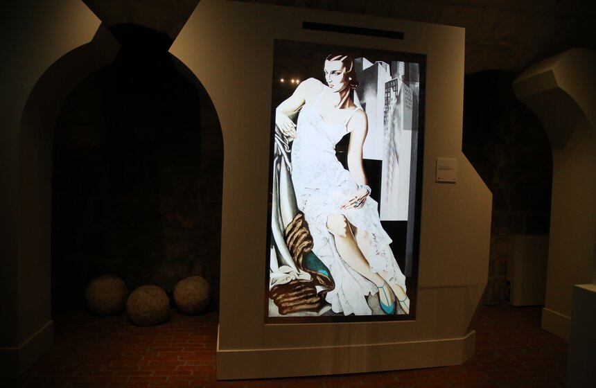 В "Зарядье" открылась выставка "Амазонки русского зарубежья" 1 фото