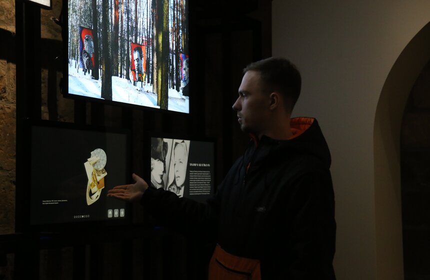 В "Зарядье" открылась выставка "Амазонки русского зарубежья" 8 фото