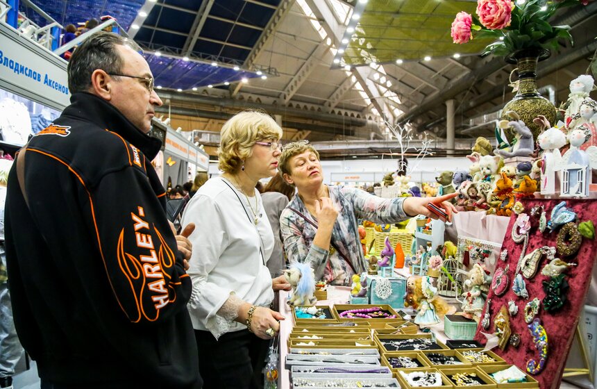 Международный Салон Авторских Кукол проходит в Москве 10 фото