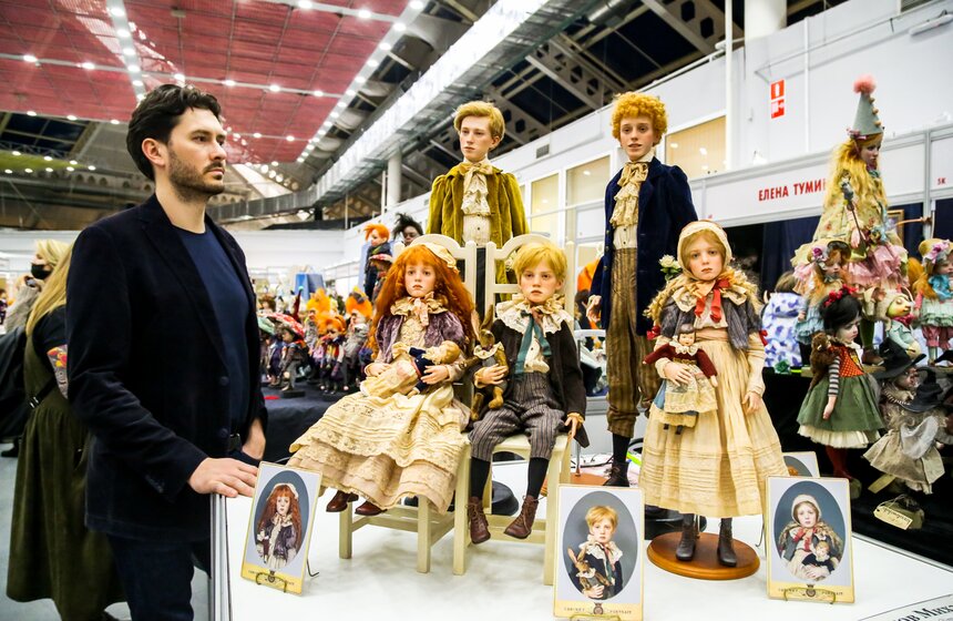 Международный Салон Авторских Кукол проходит в Москве 1 фото