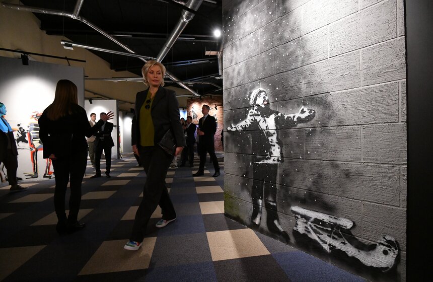 Выставка "Найти Бэнкси" проходит на ВДНХ 20 фото