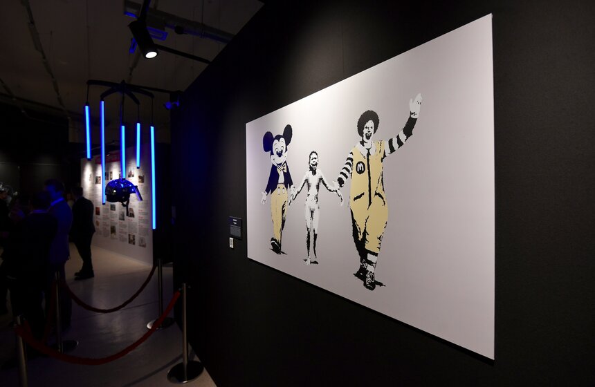 Выставка "Найти Бэнкси" проходит на ВДНХ 6 фото