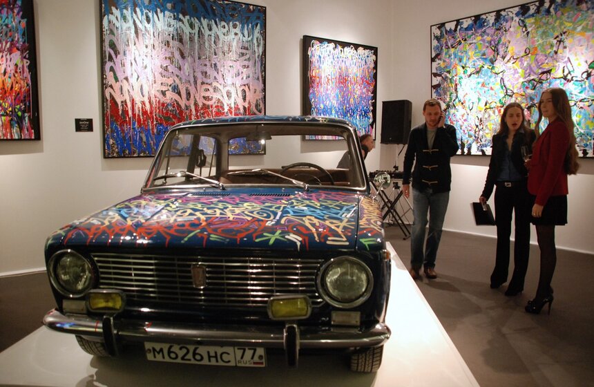 В Москве прошел Международный салон изящных искусств               <br />m24.ru/ Юлия Накошная