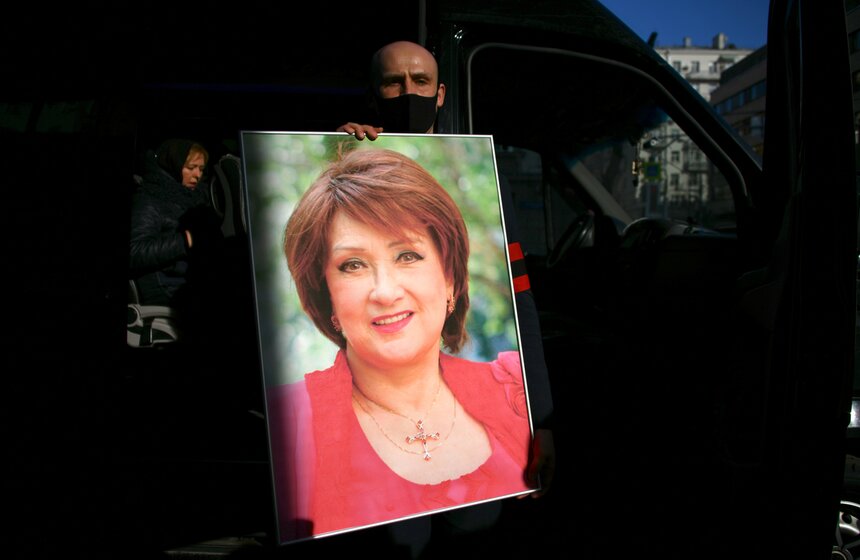 В Москве простились с артисткой Зинаидой Кириенко 28 фото