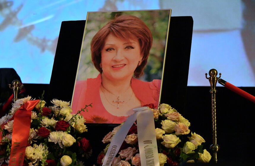 В Москве простились с артисткой Зинаидой Кириенко 3 фото