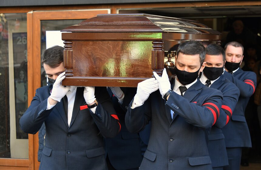 В Москве простились с артисткой Зинаидой Кириенко 26 фото