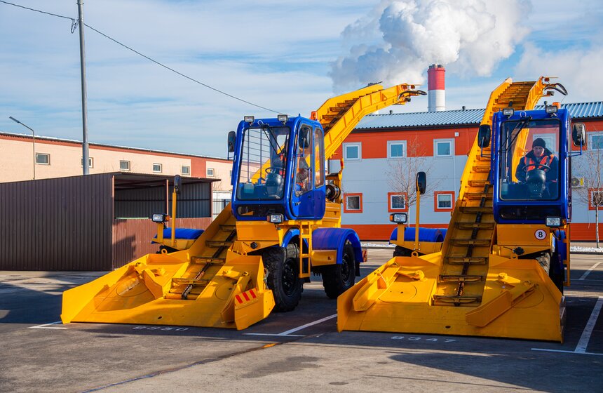 Собянин поздравил коллектив ГБУ "Автомобильные дороги" с 90-летием предприятия 16 фото