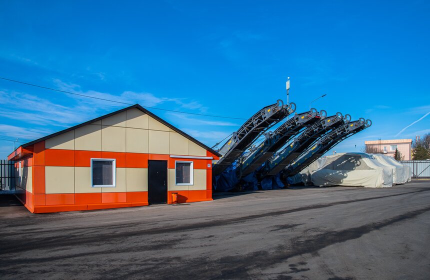 Собянин поздравил коллектив ГБУ "Автомобильные дороги" с 90-летием предприятия 14 фото