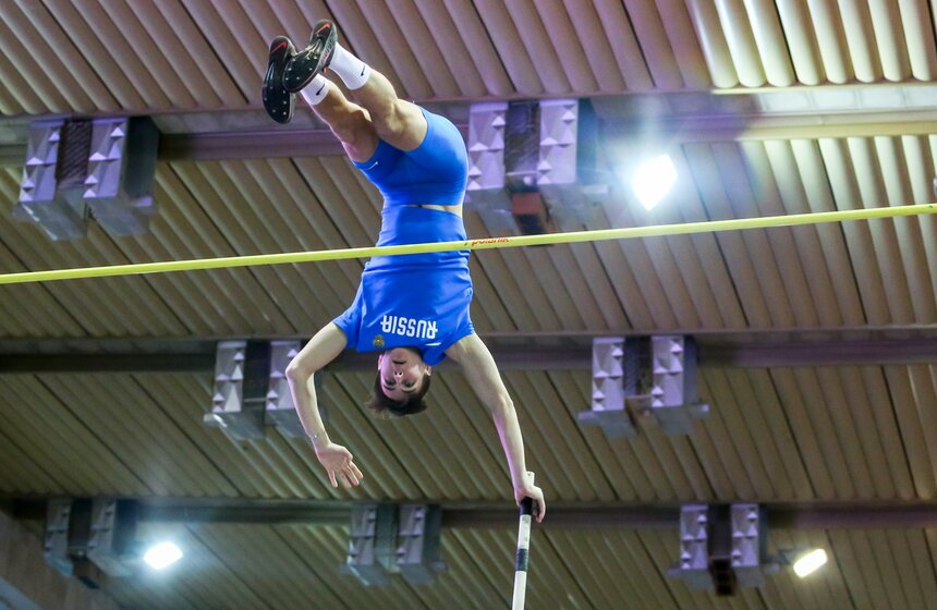 В Москве завершились соревнования по легкой атлетике "Русская зима" 10 фото