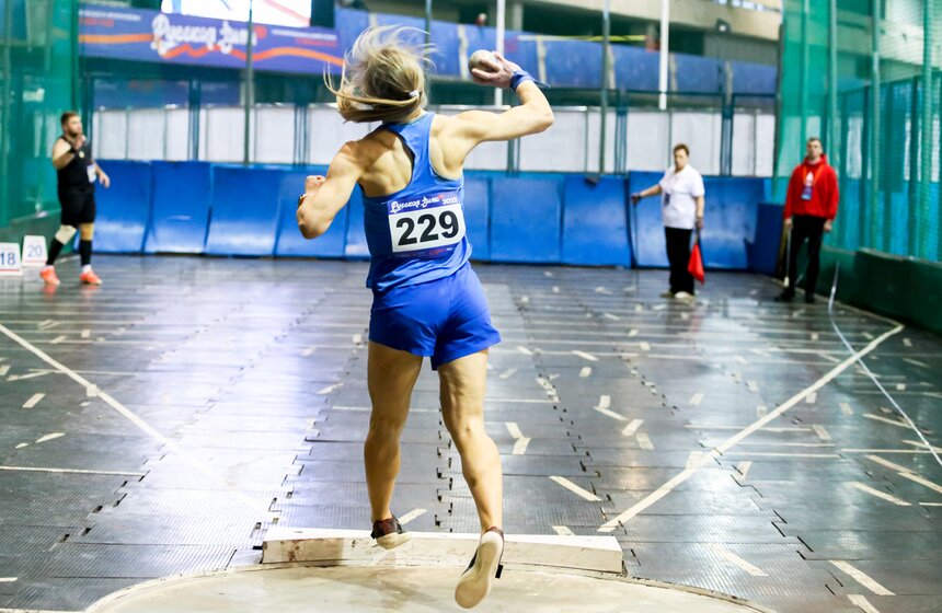 В Москве завершились соревнования по легкой атлетике "Русская зима" 12 фото