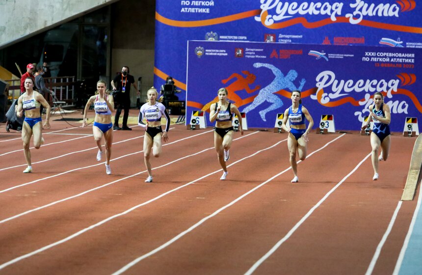 В Москве завершились соревнования по легкой атлетике "Русская зима" 28 фото